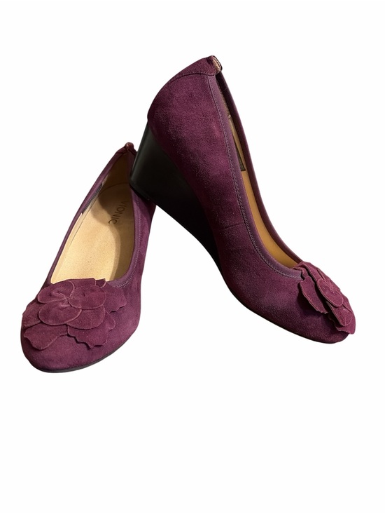 Vionic Shoes - Vionic Plum Suede Wedge Heels Size 9 Wide